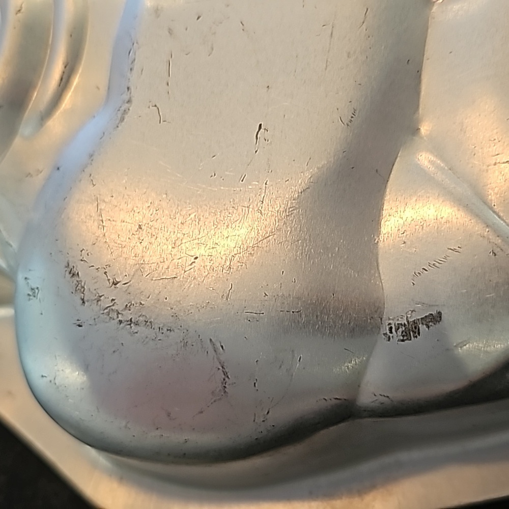 Vintage '94 Wilton x Saban "Mighty Morphin Power Rangers" aluminum cake pan - Picture 5 of 8